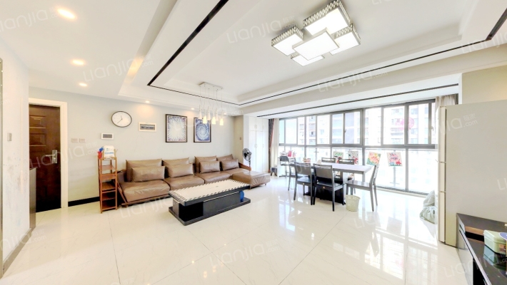 银诚东方国际一期二手房实景图