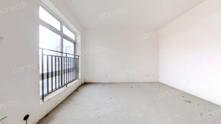 中铁西郡英华一期二手房实景图