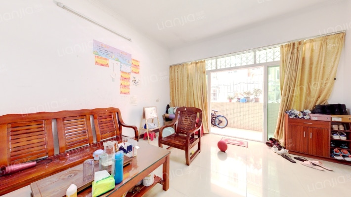 雄炜大厦二手房实景图