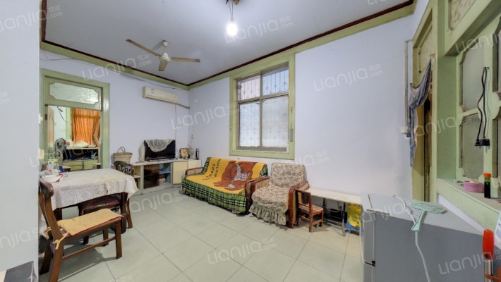 郑锻东苑二手房实景图