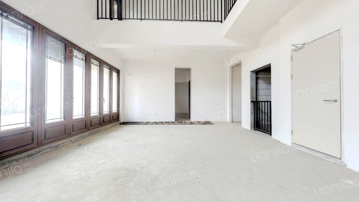 凤栖梧桐二手房实景图