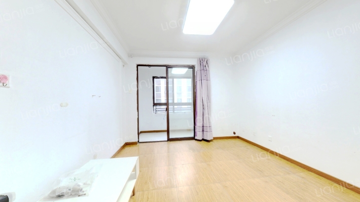 明卫佳苑西区(龙轩路1650弄)二手房实景图