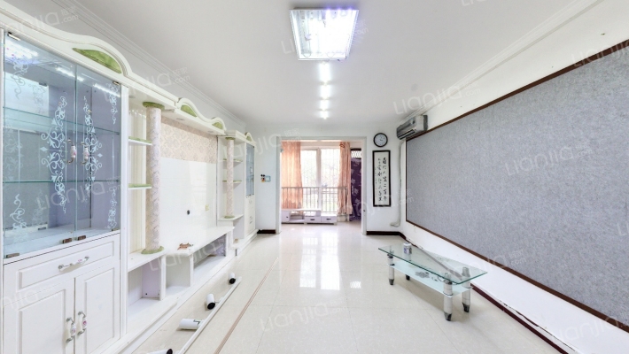 理想名家二手房实景图