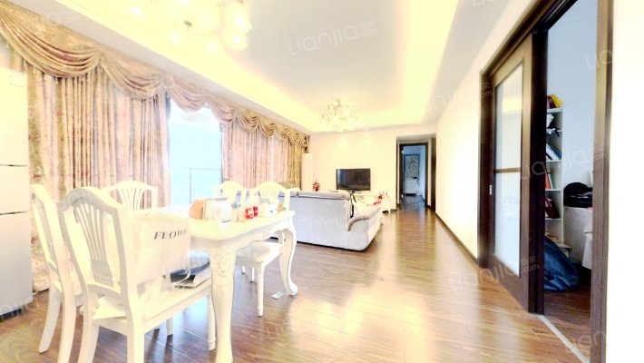 万科金域缇香一期二手房实景图