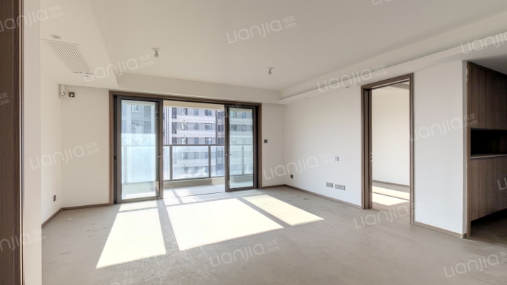 招商雍荣府二手房实景图