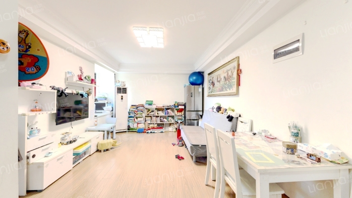 润龙锦园二手房实景图