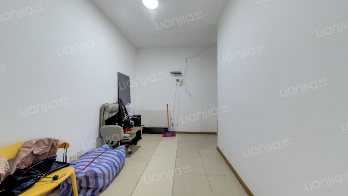 学府花园二手房实景图