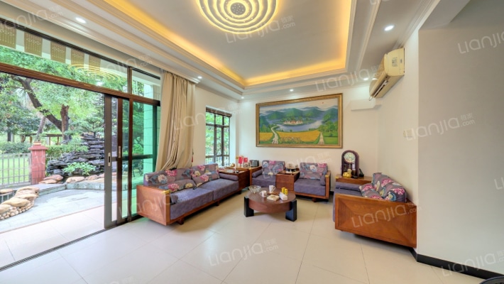 河畔花园二手房实景图