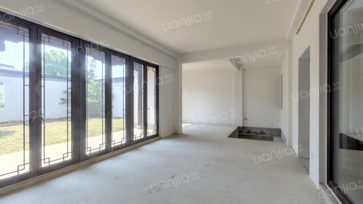 十里风荷二手房实景图