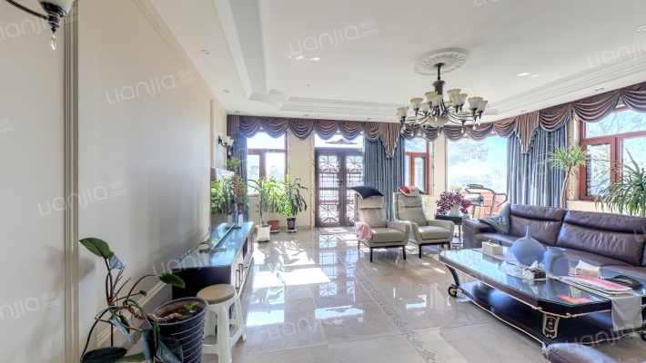 芦花庄园二手房实景图