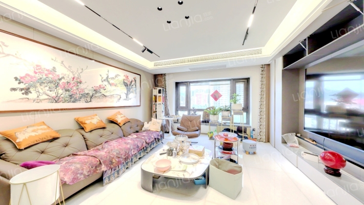 恒大翡翠华庭A区二手房实景图