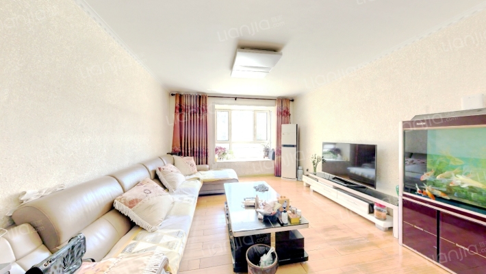 万佳丽都二手房实景图