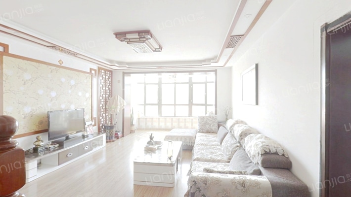 泓林金色地标二手房实景图