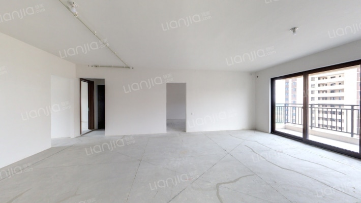 碧桂园凤凰城二手房实景图