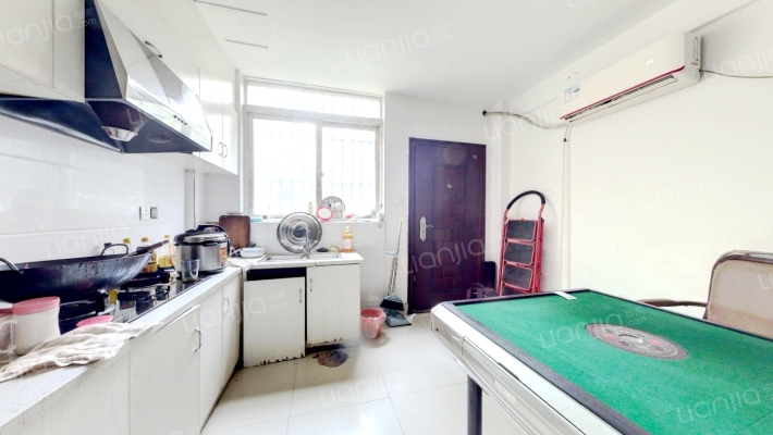 龙江庭苑B区二手房实景图