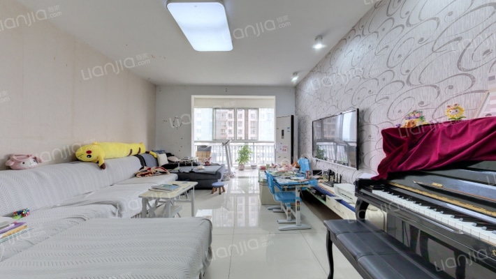 万国城MOMA二期二手房实景图