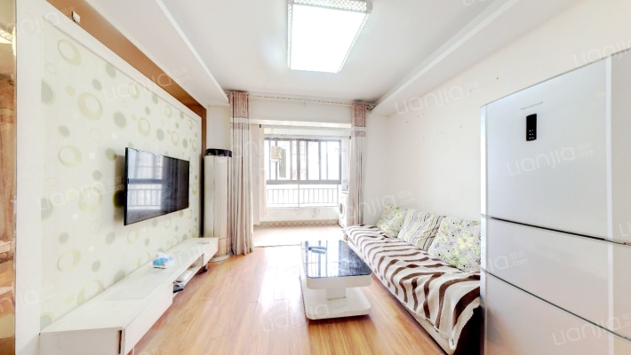 绿地中央广场B区二手房实景图