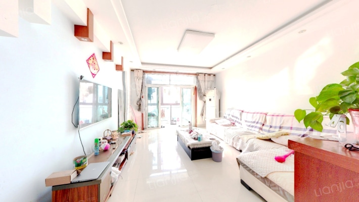 东城蓝郡二手房实景图