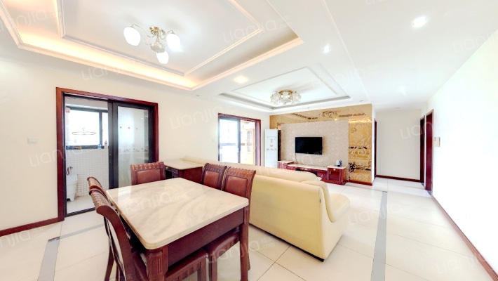 外滩二手房实景图