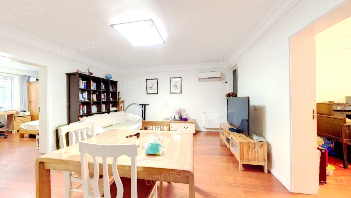 清江花苑绿茵园二手房实景图