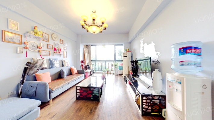 大城小居二手房实景图