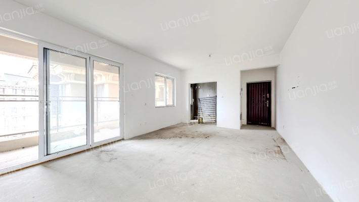 鹭湖宫八区E组团东区二手房实景图