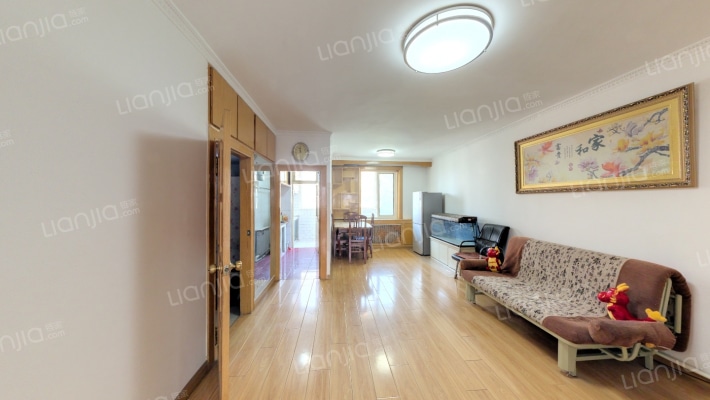 公务员小区二手房实景图