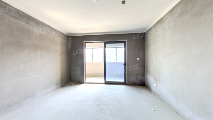 尚品·东越府二手房实景图