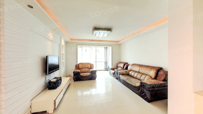 富云新都东区二手房实景图