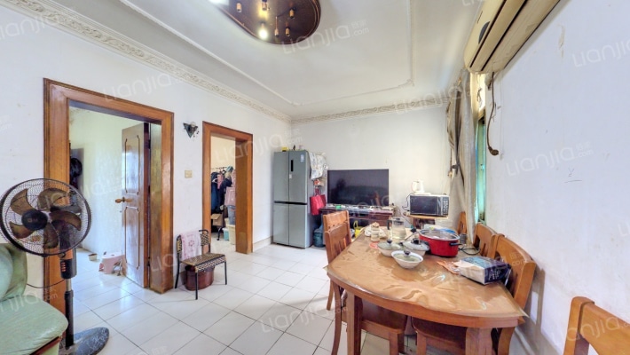 涂新小区二手房实景图