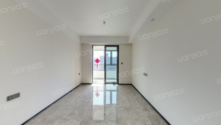 保利和悦云锦一期二手房实景图