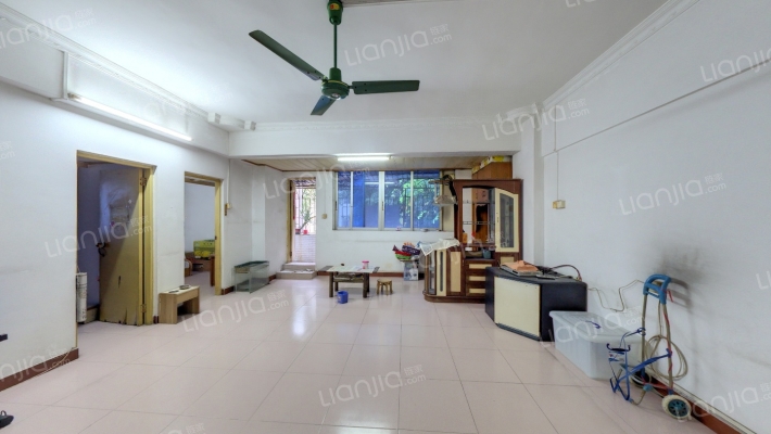 西堤路二手房实景图