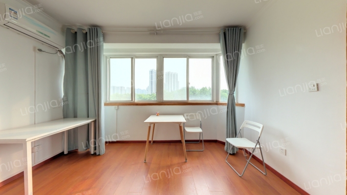 鼎业花苑二手房实景图