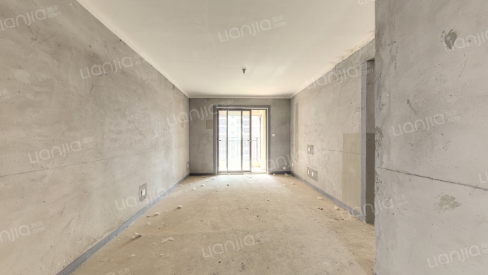 绿都澜湾椿园二手房实景图