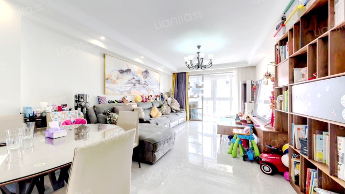 耀浦苑二手房实景图