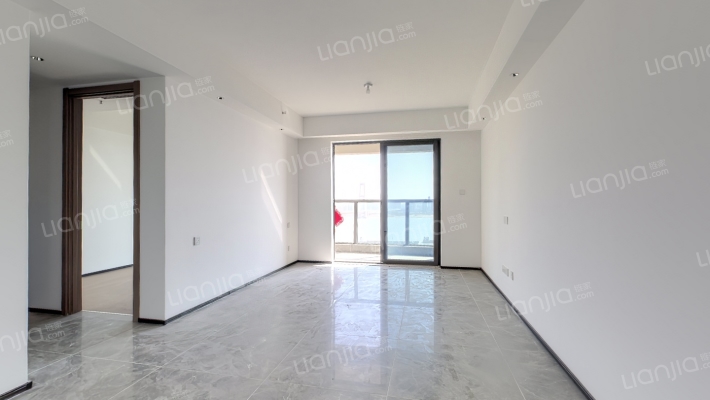 卓越大江二手房实景图