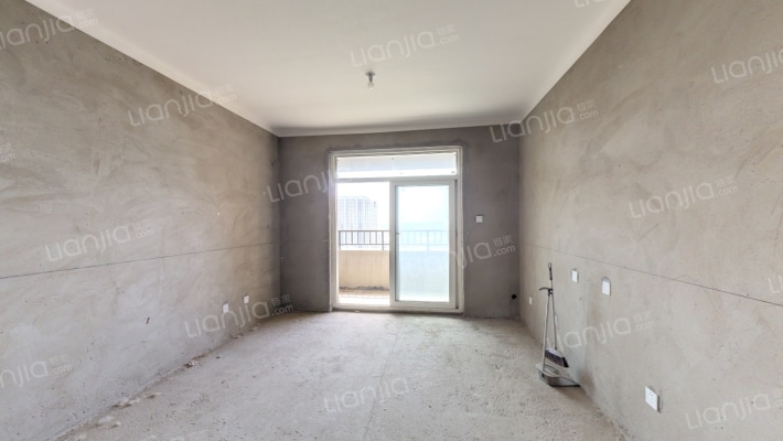 壹号公园东区二手房实景图