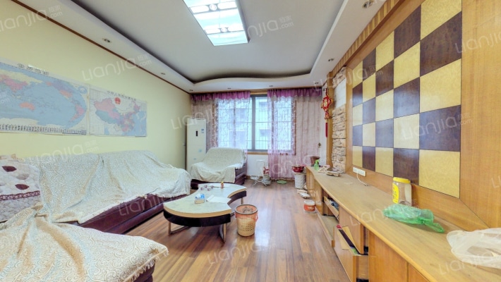 鑫荣小区二手房实景图