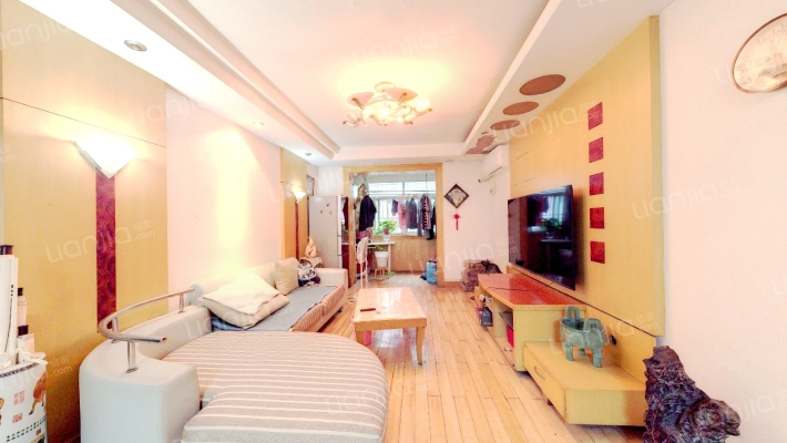 金碧花园二手房实景图