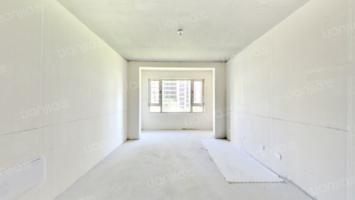 万达星光半岛二期二手房实景图