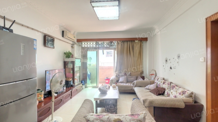 金丰花园天景居二手房实景图