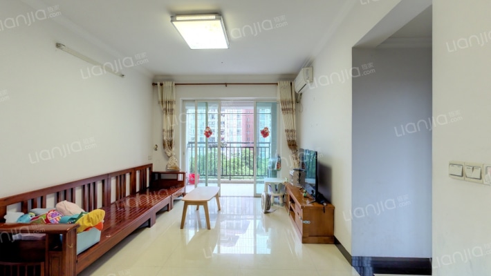 豪骏名苑二手房实景图