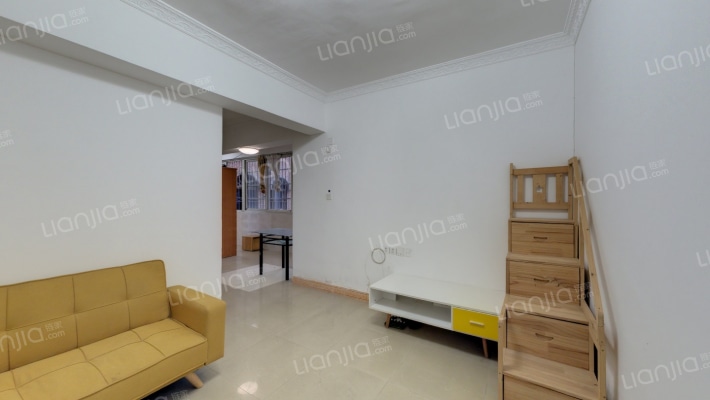 华景新城建宇轩二手房实景图