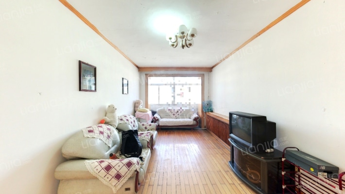 铁合金中兴小区二手房实景图