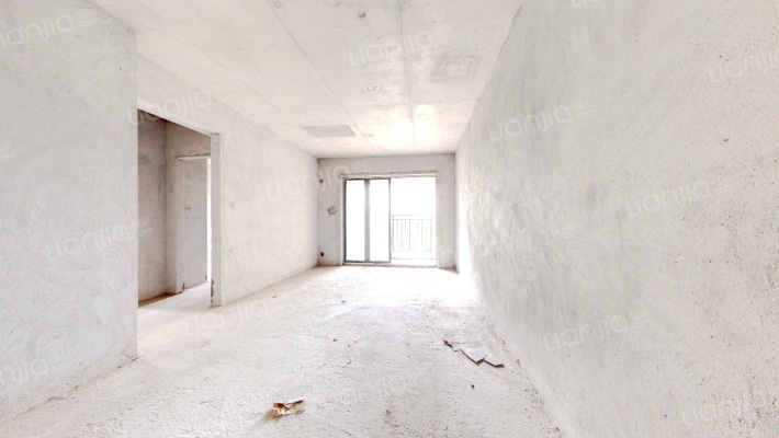 卓越东部蔚蓝海岸四期二手房实景图