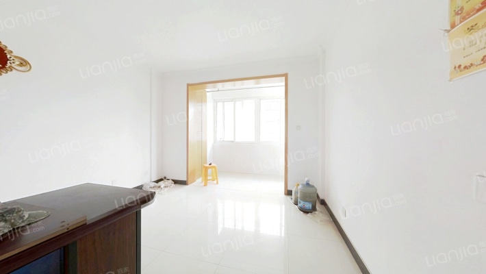 黄梅新村东区二手房实景图