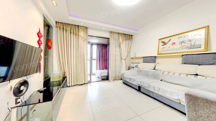 温哥华花园二手房实景图