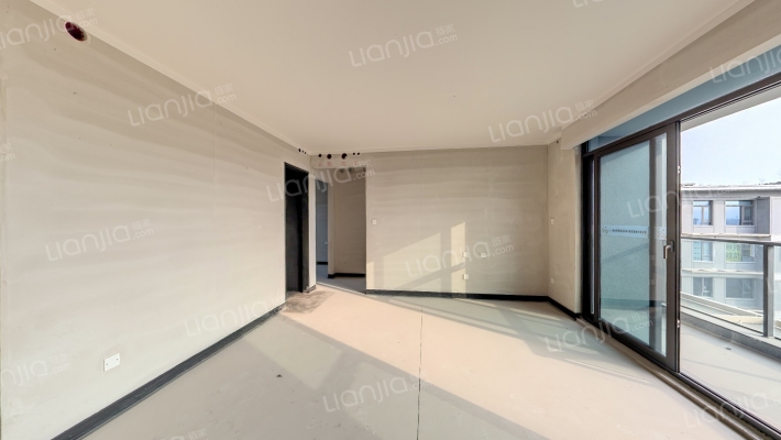 中央公园悦府揽月二手房实景图