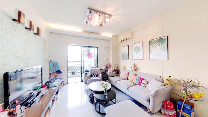 美新广场二手房实景图