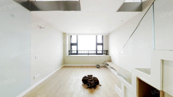 毅达中心二手房实景图